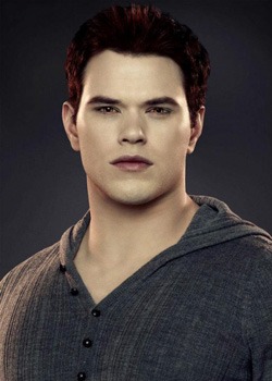 Kellan Lutz es Emmett Cullen